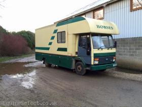 75-horsebox-