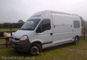 Renault-Master-Horsebox-for-sale
